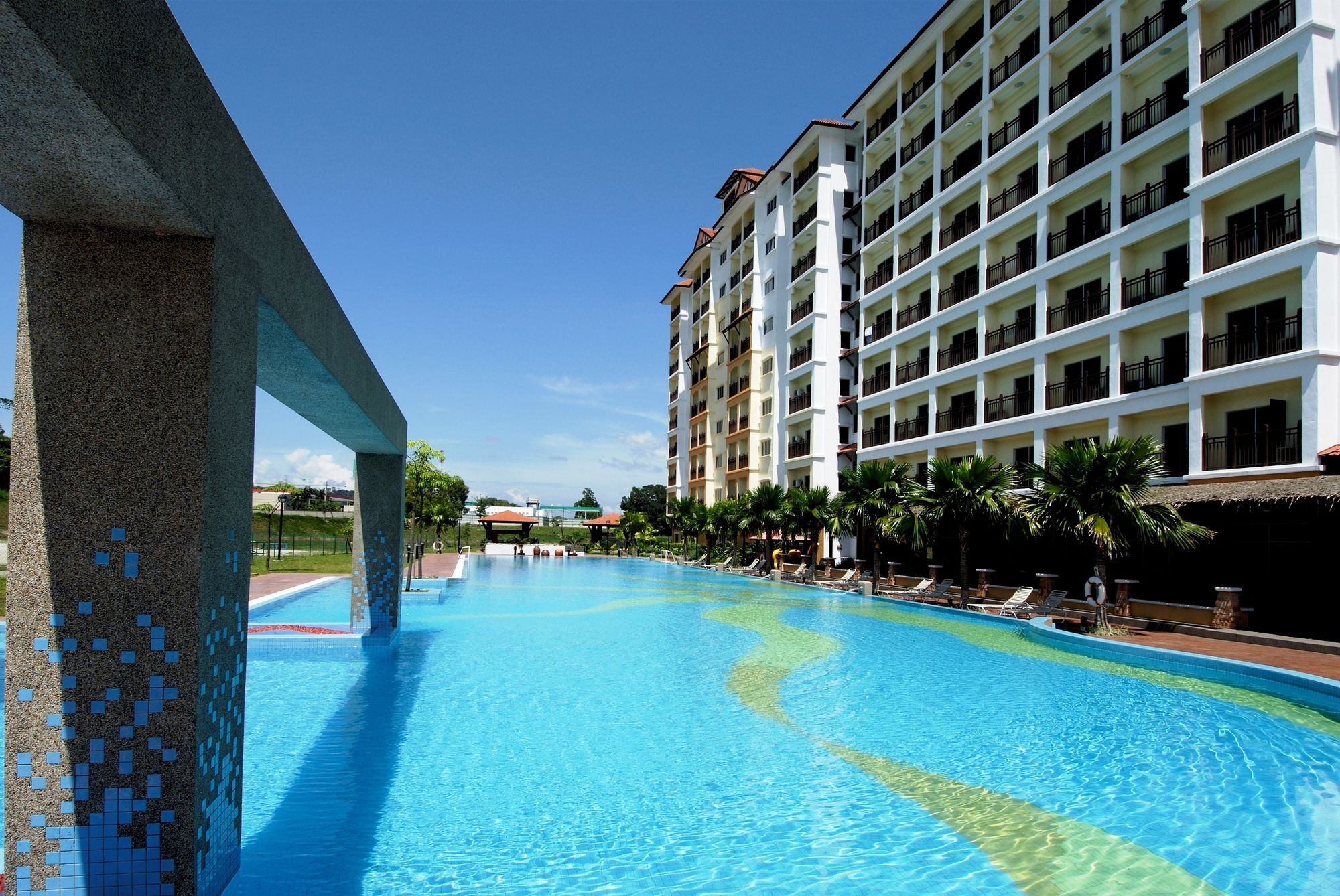 Suria Service Apartment-Hotel Bukit Merah Exterior foto